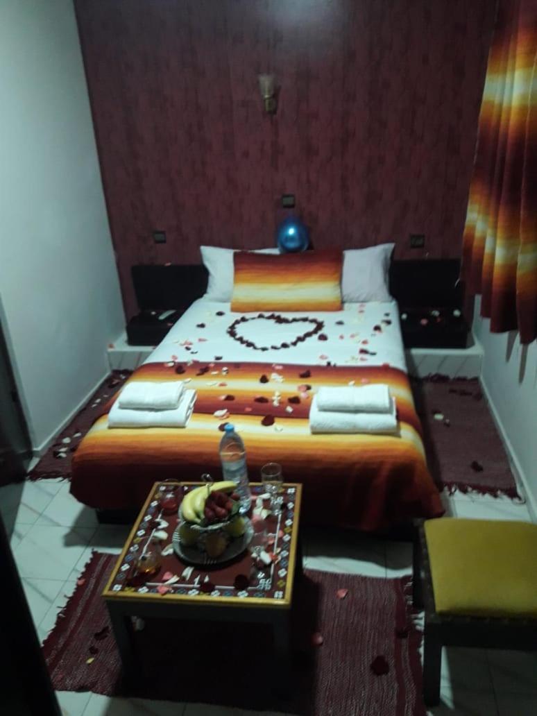 Hotel Regina Тетуан Экстерьер фото
